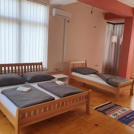 Lejlighed Apartman Saray *